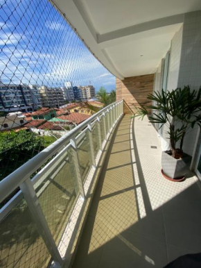 Apartamento top com piscina aquecida na área comum, Cabo Frio
